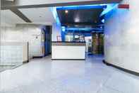 Lobby RedDoorz Plus @ Banawe Quezon City