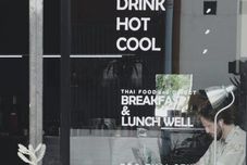 Bar, Cafe and Lounge Soundsleep Hostel