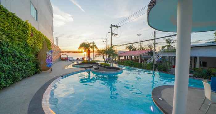 Swimming Pool Golden Jomtien Beach Hotel