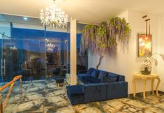 Lobi 5 Dream Flower Hotel