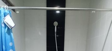 客房浴室 4 Taksu Nusa Dua Guest House