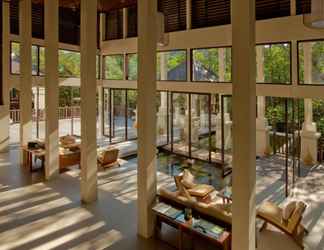 Lobby 2 Gaya Island Resort - Small Luxury Hotels of the World