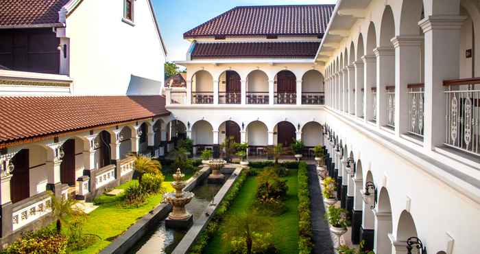 Exterior Daroessalam Syariah Heritage Hotel