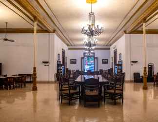 Lobby 2 Daroessalam Syariah Heritage Hotel