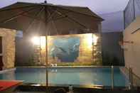 Swimming Pool Oemah Arma Rinjani