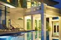 Hồ bơi The Majestic Malacca Hotel - Small Luxury Hotels of the World