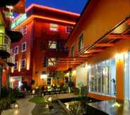 Exterior 5 PPT Muar Container Hotel