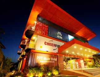 Exterior 2 PPT Muar Container Hotel