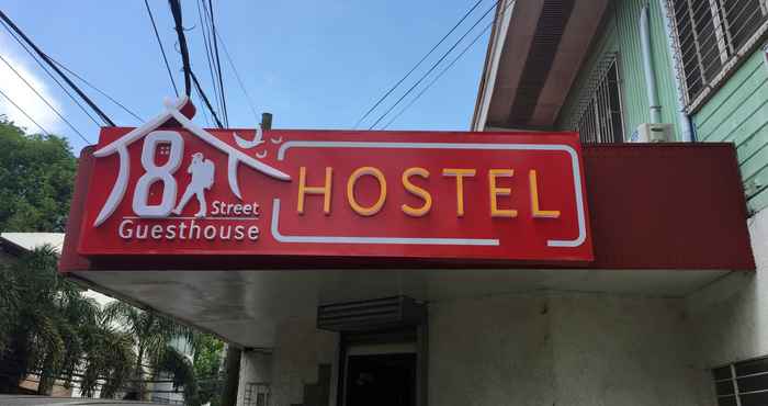 ภายนอกอาคาร 8 Street Hostel