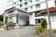 Luar Bangunan Star Regency Hotel & Apartment 