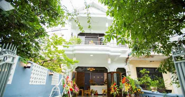 Bên ngoài Shark Homestay Hue