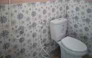 Toilet Kamar 7 Sea View Sundak Indraprastha