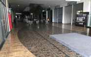 Lobby 7 Apartemen Serpong Green View By Yama Room