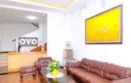 Lobi 4 OYO 354 32 Guest House