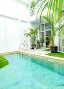 SWIMMING_POOL Yellow House Jogja