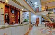 Sảnh chờ 6 OYO 3379 Hotel Khatulistiwa