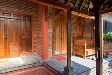 Kemudahan Hiburan Rumah Ukhi Yogyakarta