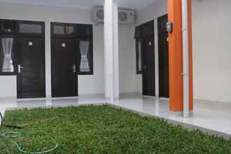 Exterior 4 Clean Room at Griya Intan Permata