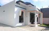 Exterior 3 Clean Room at Griya Intan Permata