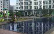 Kolam Renang 6 Greenbay Condominium Apartement