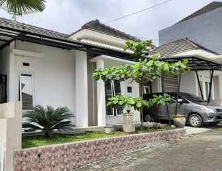 Exterior 2 Princess Crown Villa 1 Batu (2 BR)