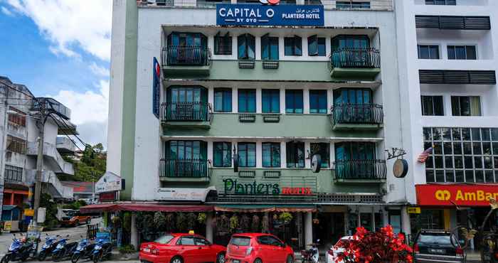 Bên ngoài Capital O 89695 Planters Hotel