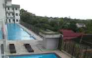 Swimming Pool 7 Comfy Room at Apartemen Vivo Seturan B5S2