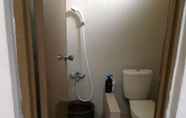 In-room Bathroom 7 nDalem Nagan Syariah - 4 Bedrooms 
