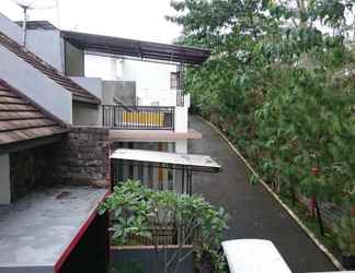 Luar Bangunan 2 3 Bedroom at Villa Batoe Residence by Nefy