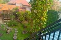 Common Space Coconut Kediri Hotel City Centre