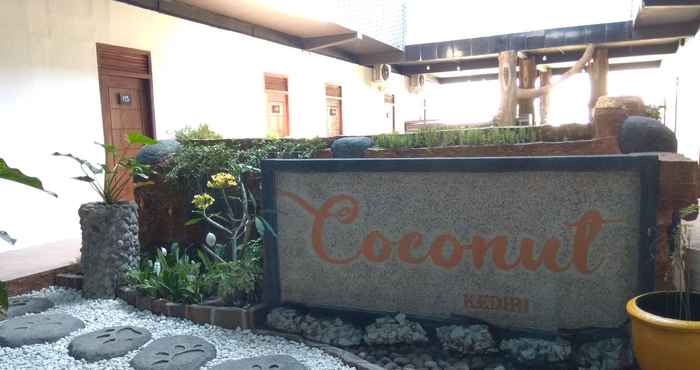 Nearby View and Attractions Coconut Kediri Hotel City Centre