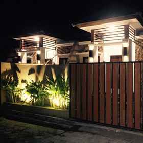 Homey Villa Banyuwangi - 2 Bedroom1 , 飯店Makam Datuk Malik Ibrahim