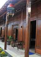 EXTERIOR_BUILDING Wooden Room at Ndalem Malioboro Guest House