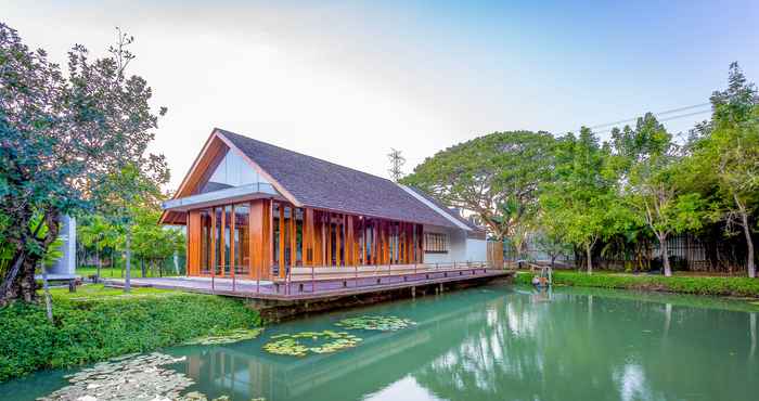 Luar Bangunan Into The Forest Resort