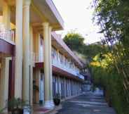 Exterior 3 Tulip Inn Tomohon