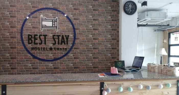 ล็อบบี้ Best Stay Hostel At Lanta