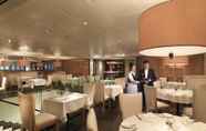 Restaurant 7 Micasa All Suite Hotel