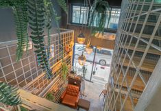 로비 2 Zhelter'BKK