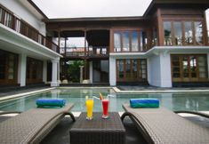 Swimming Pool 6 Kayumera Villa Jimbaran - Bali