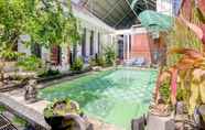 Swimming Pool 2 OYO 90363 Nira Guest House Sanur Bali