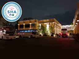 S Bangkok Hotel, Rp 686.396