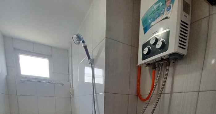 In-room Bathroom NARA Room @ Grand Centerpoint Apartment Bekasi