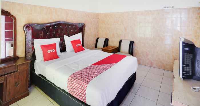 Kamar Tidur OYO 4014 Hotel Bergas Indah