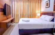 Bilik Tidur 5 2BR Cozy Pool View Kemang Village Residence by Travelio