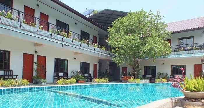 Swimming Pool Medio De Pai a Boutique Hotel