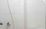 In-room Bathroom 3 Apartemen Bassura City by MAX PROPERTY