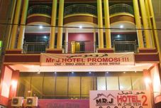 Exterior Mr J Hotel Wakaf Che Yeh 2