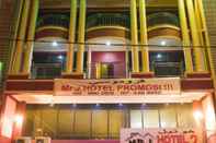 Exterior Mr J Hotel Wakaf Che Yeh 2