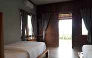 Kamar Tidur 3 Emir Surf Camp