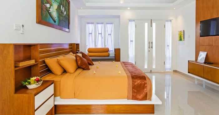 Lobi White House Villa Bali